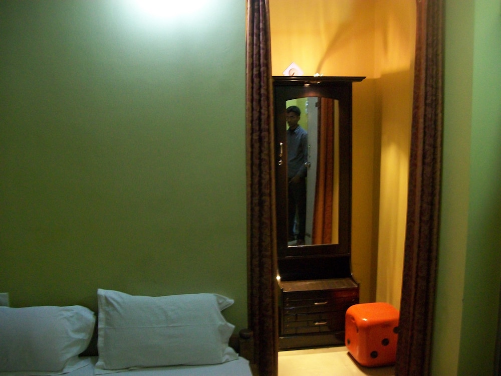 Standard Room photo 2