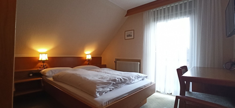 Double Room Compact Retro with Balcony 1 Double Bed photo 2