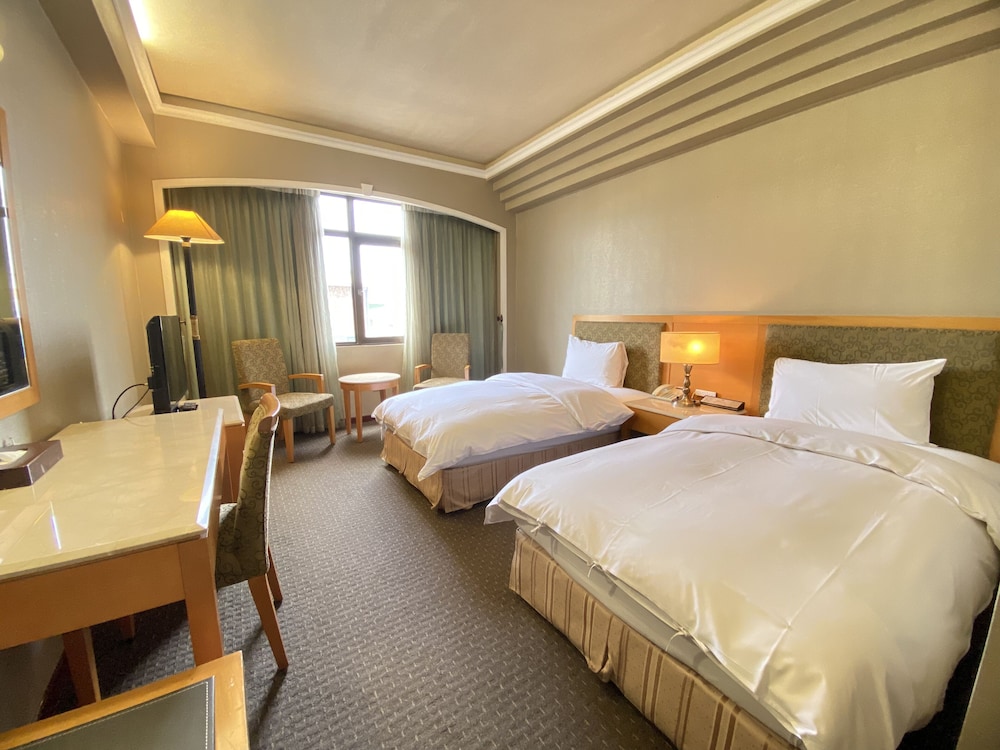 Exquisite Twin Room photo 3