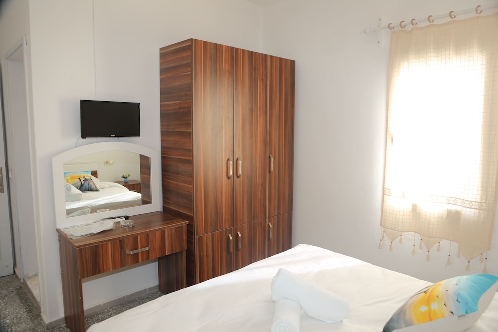 Standard Double Room - Photo 38
