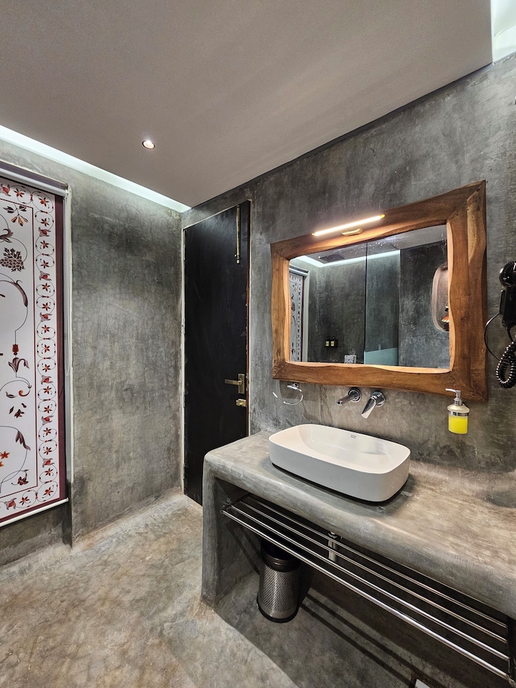 Standard Room - Photo 2