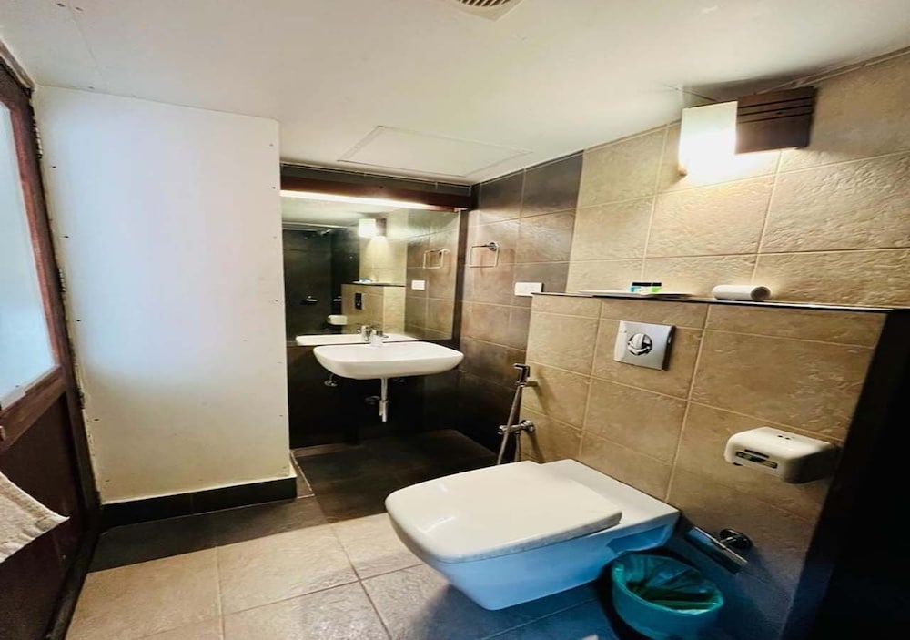 Deluxe Villa, Pool Access, Courtyard View photo 2