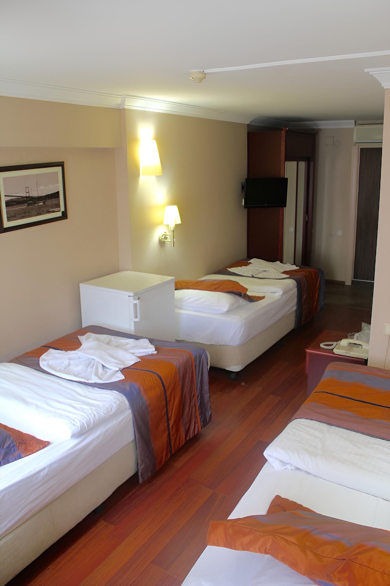 Triple Room photo 3