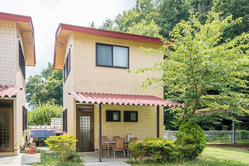 Small Cottage b photo 3