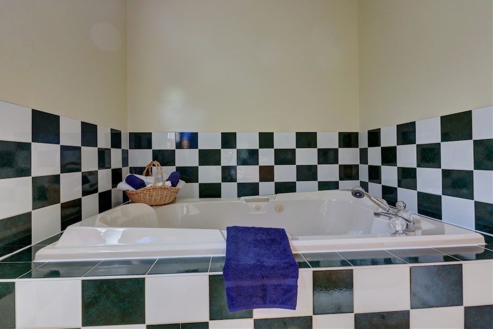 Executive Suite photo 3