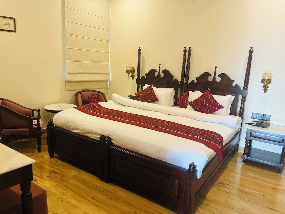 Terrace Room