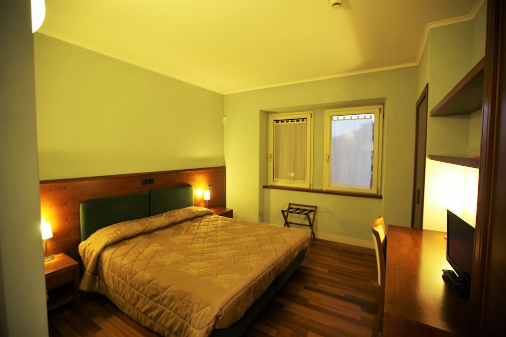 Classic Double Room photo 1