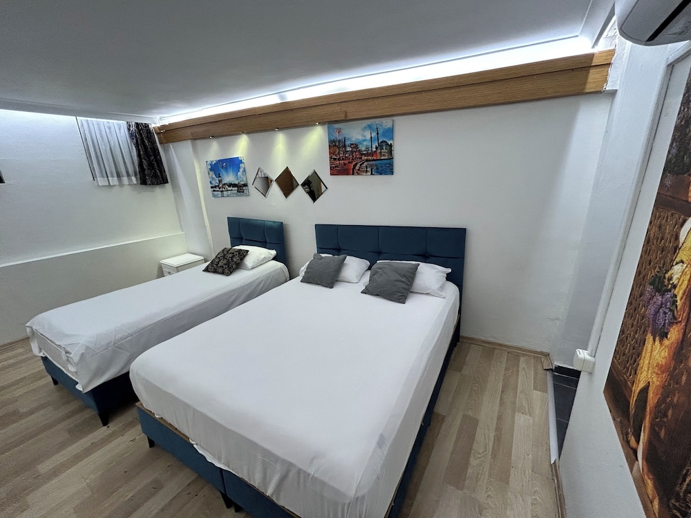 Standard Triple Room photo 1