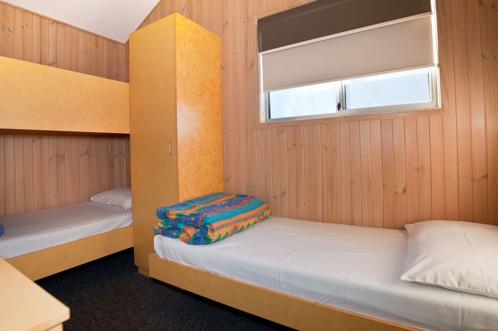 Standard Suite, 2 Bedrooms, Kitchen (Star Villa- Package) photo 2