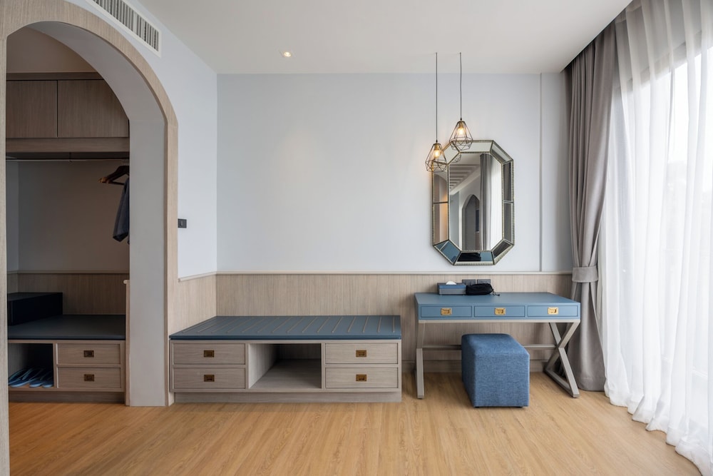 Deluxe Triple Room - Photo 2