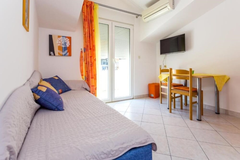 Apartment (Seka - with parking - 6 - B3(2+1))