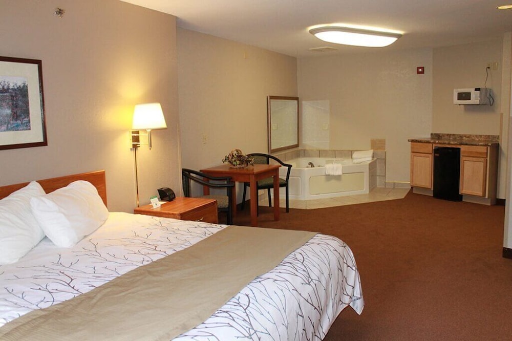 Deluxe Room, 1 King Bed, Hot Tub