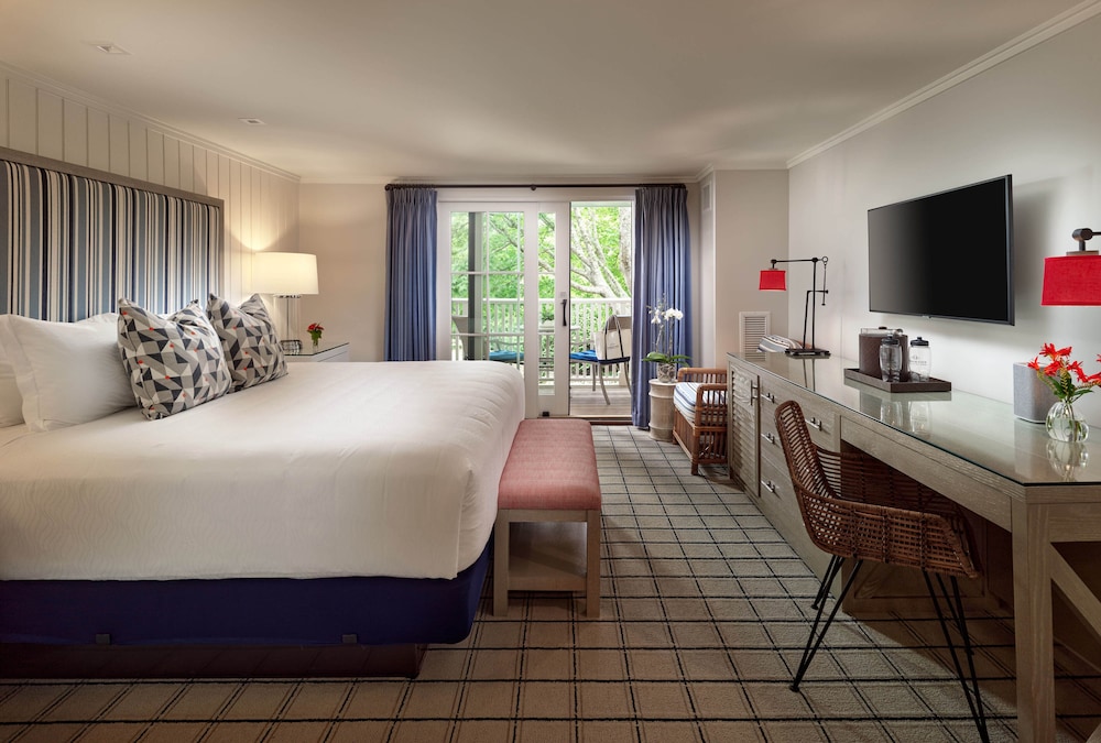 Roxana King Guest Room Balcony or Patio