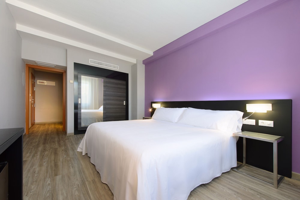 Classic Room - Photo 1