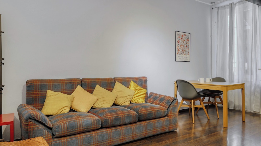 Apartment (1 Bedroom)