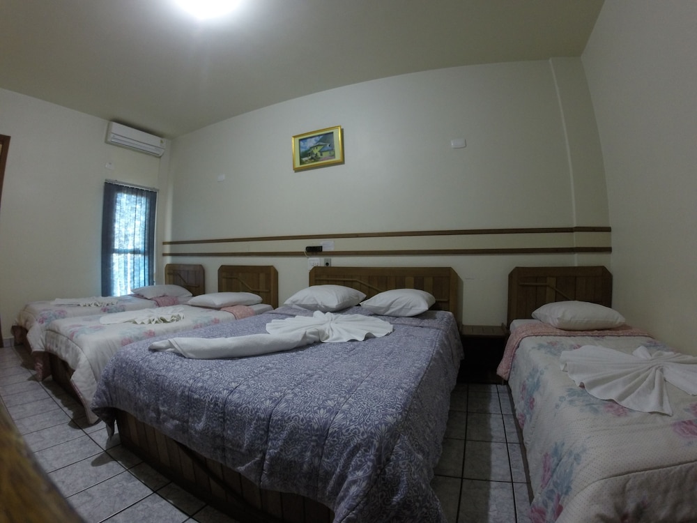 Quintuplo Room