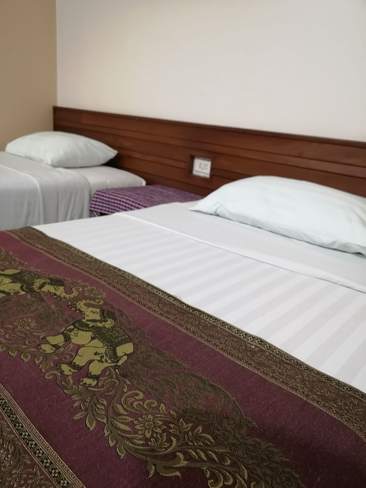 Classic Twin Room, 2 Twin Beds, Non Smoking photo 3
