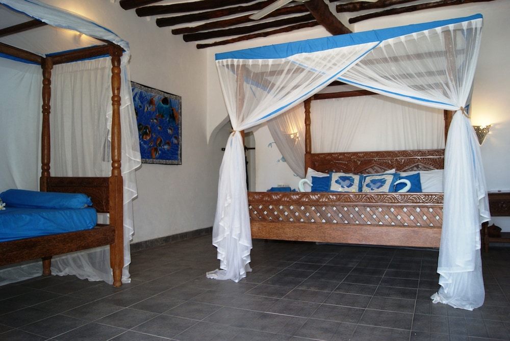 Comfort Triple Room, Multiple Beds, Non Smoking, Ocean View photo 1