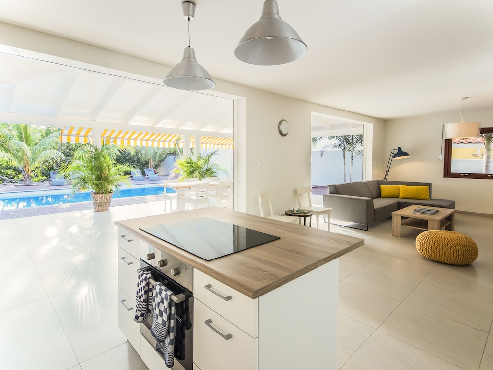 Deluxe Apartment, 2 Queen Beds, Accessible, Terrace photo 2