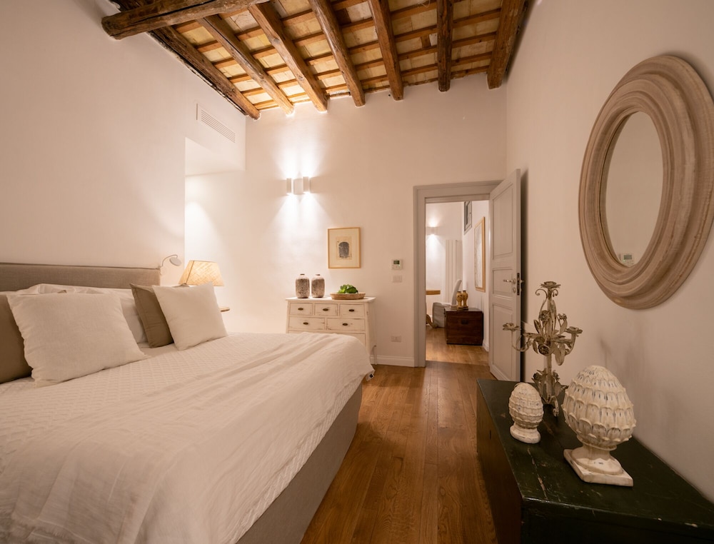 Design Double or Twin Room photo 1