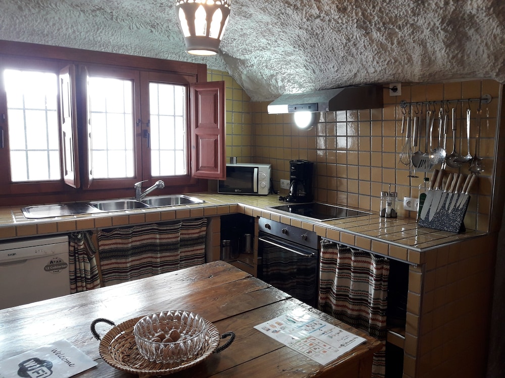 Family House, 3 Bedrooms, Accessible, Non Smoking photo 3