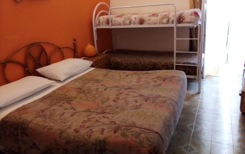 Quadruple Room, Private Bathroom (External) (Asia)
