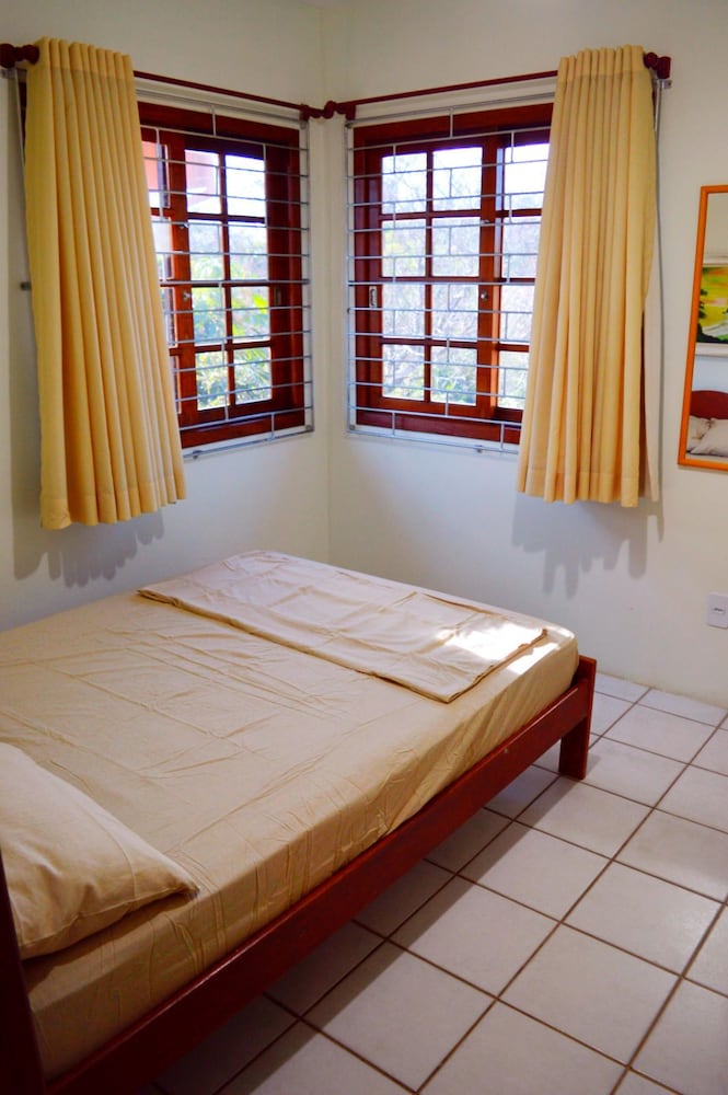Traditional Apartment photo 3
