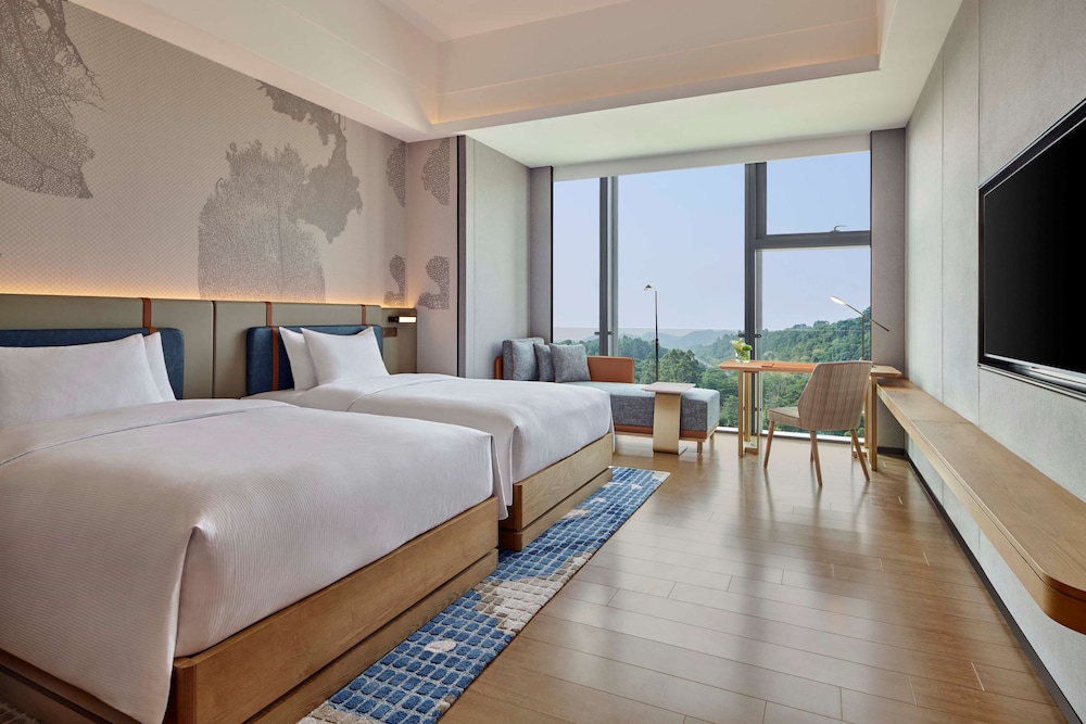TWIN DELUXE ROOM - Photo 1