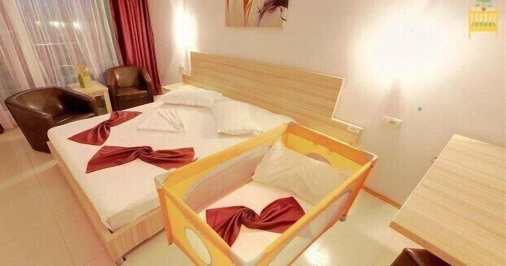 Basic Double or Twin Room photo 3