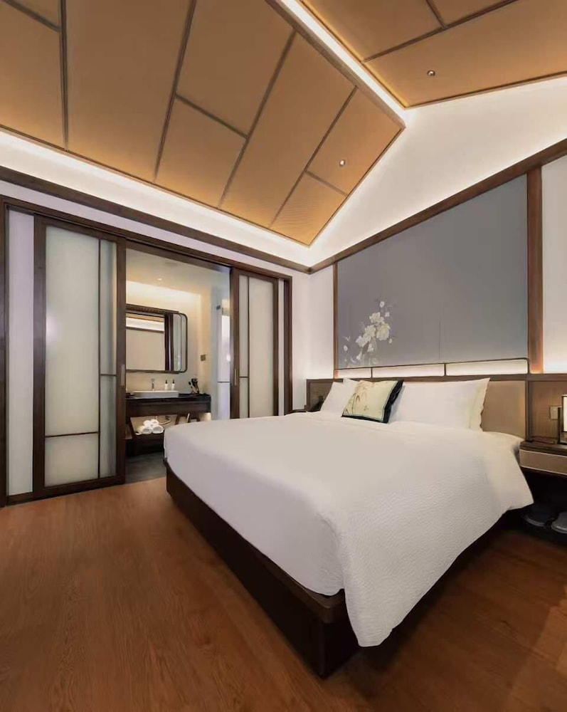Classic Double Room, Non Smoking, Housekeeping