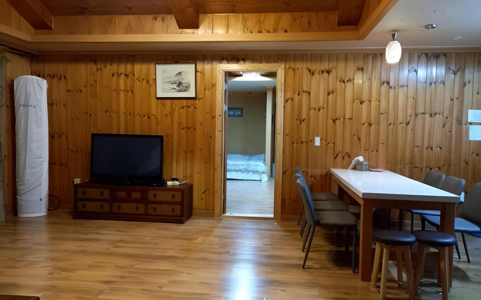 Room (Nut pine) - Photo 14