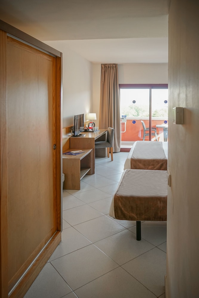 Triple Room (3 adultos) - Photo 4