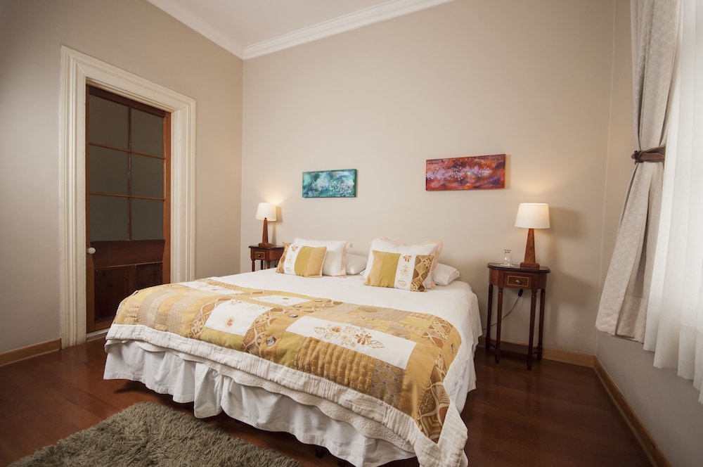 Standard Room, City View photo 2