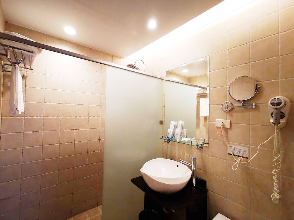 Elite Double Room, 2 Twin Beds, Non Smoking photo 3