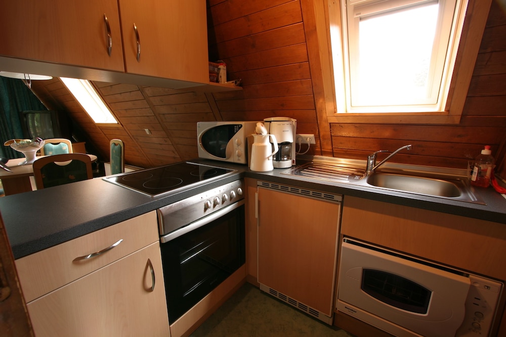 Family House (Nurdach) photo 3