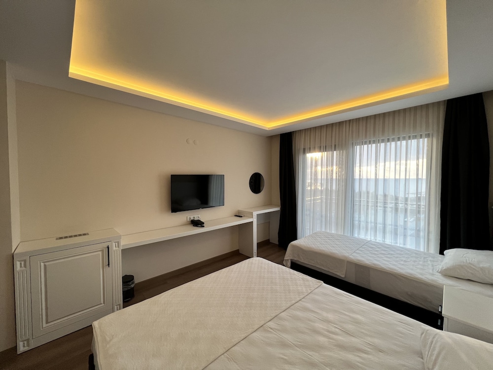 Family Triple Room, Sea View photo 1