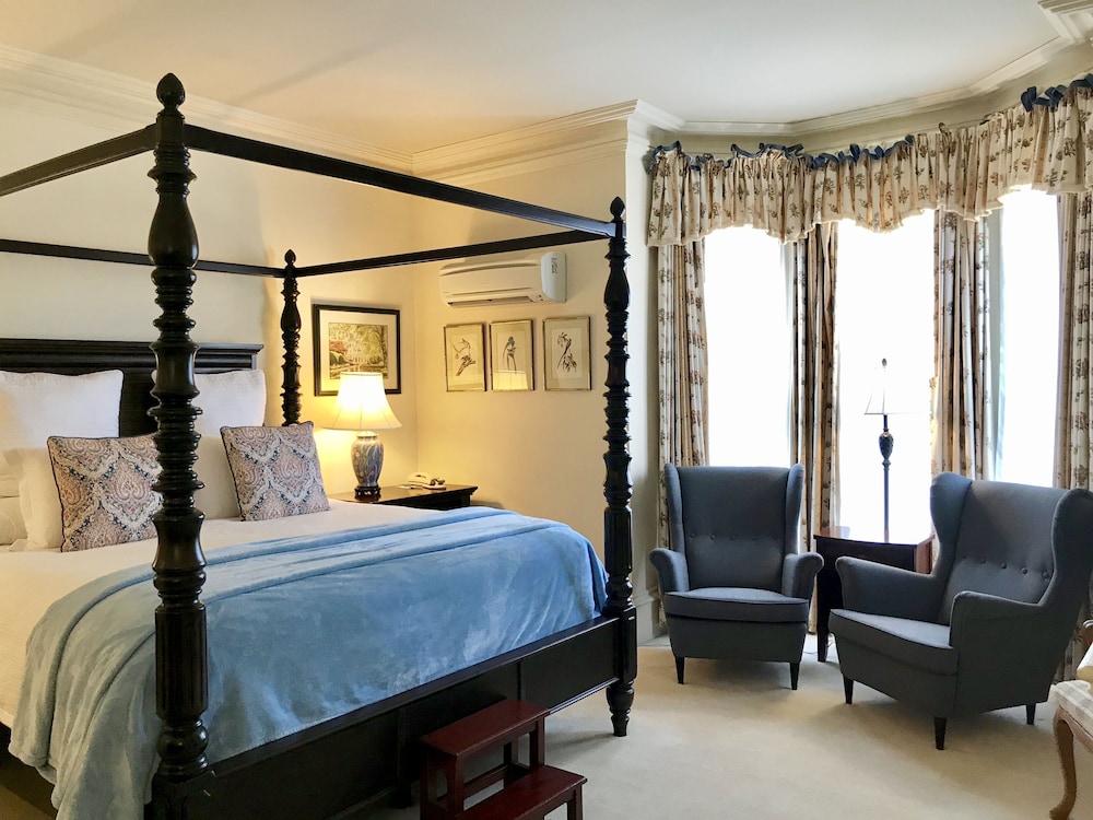 Premium King Room