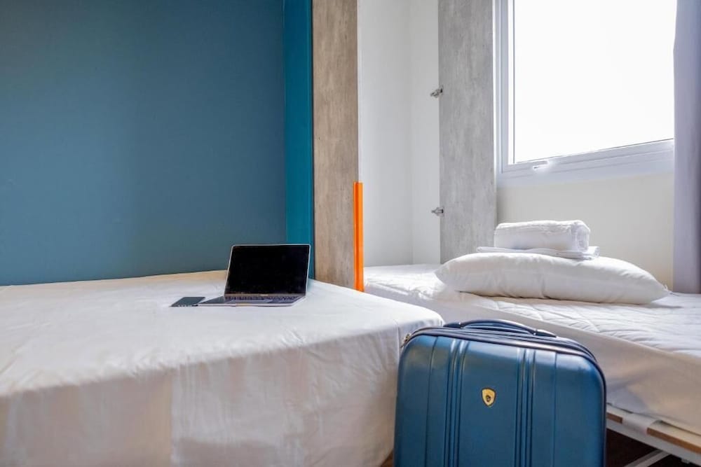 Standard Room, Multiple Beds - Photo 3