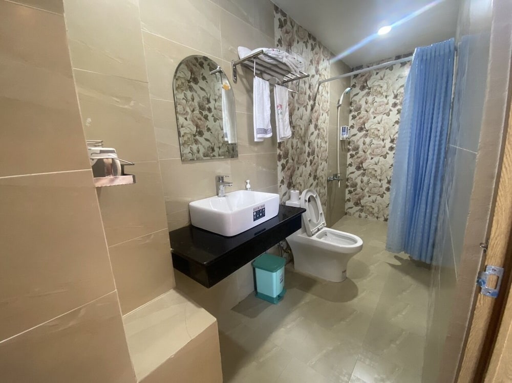 Single Room - Photo 7