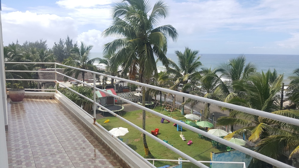 Panoramic Room, 1 Queen Bed, Balcony, Sea View photo 3