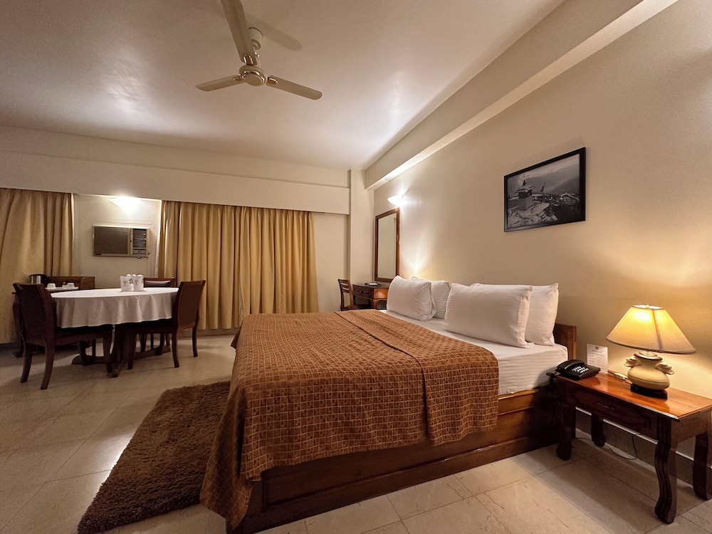Junior Room