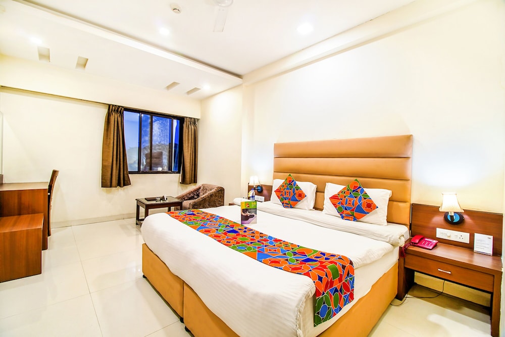 Executive Room - Photo 2