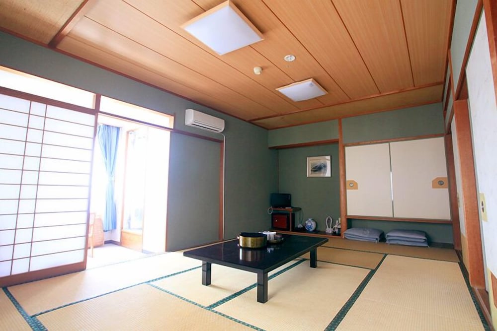 Japanese-Style Room