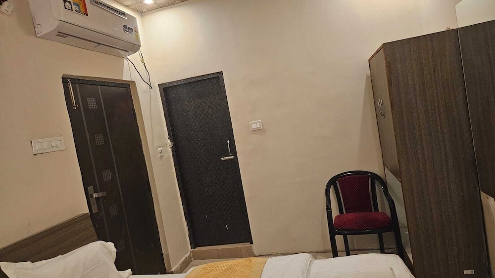 Standard Room - Photo 7
