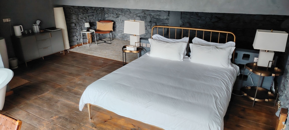 Basic Double Room, Mountain View