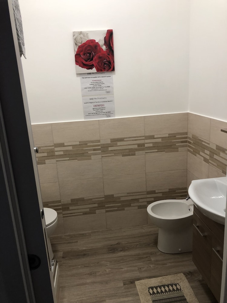 Deluxe Double Room, Ensuite photo 3