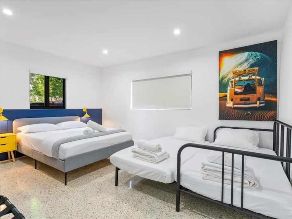 Sleek Modern Miami Getaway With Pool Oasis, 사진 5