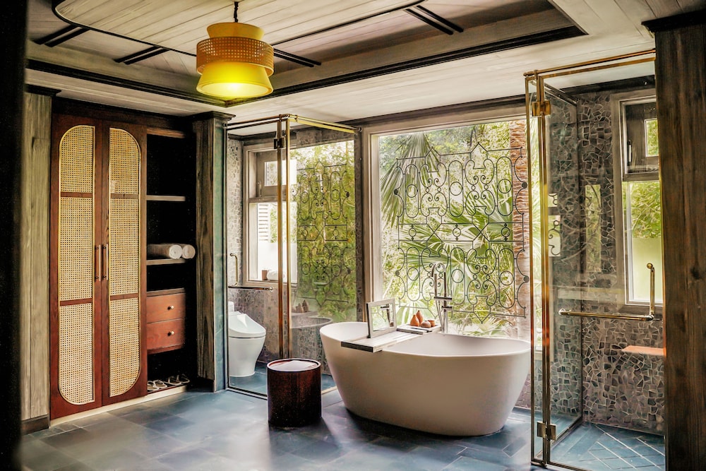 River View Signature Suite - Photo 2