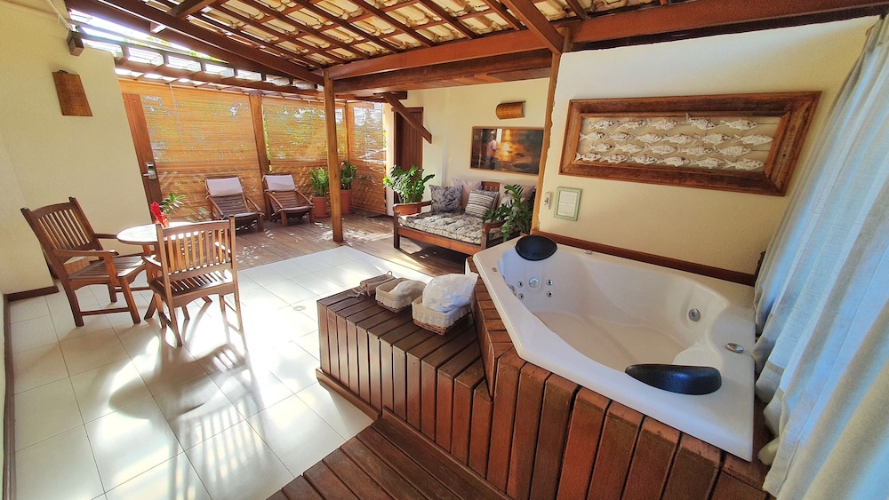 Honeymoon Suite photo 3