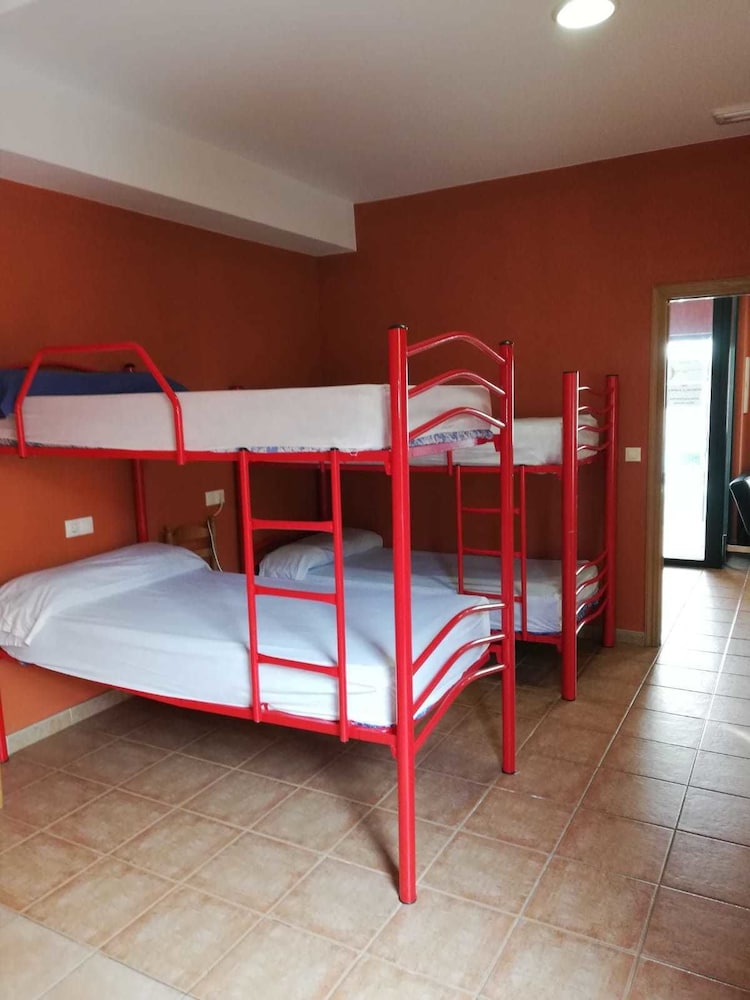 Shared Dormitory, Mixed Dorm (1 bed in 10 Bed Dorm)